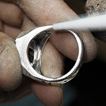 custom jewelry service