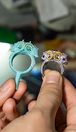 from wax model to finished jewelry piece in manufacturing process