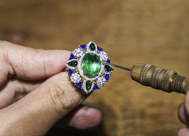 natural stone jewelry manufacturer