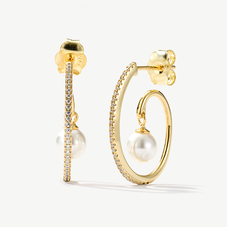pearl earrings