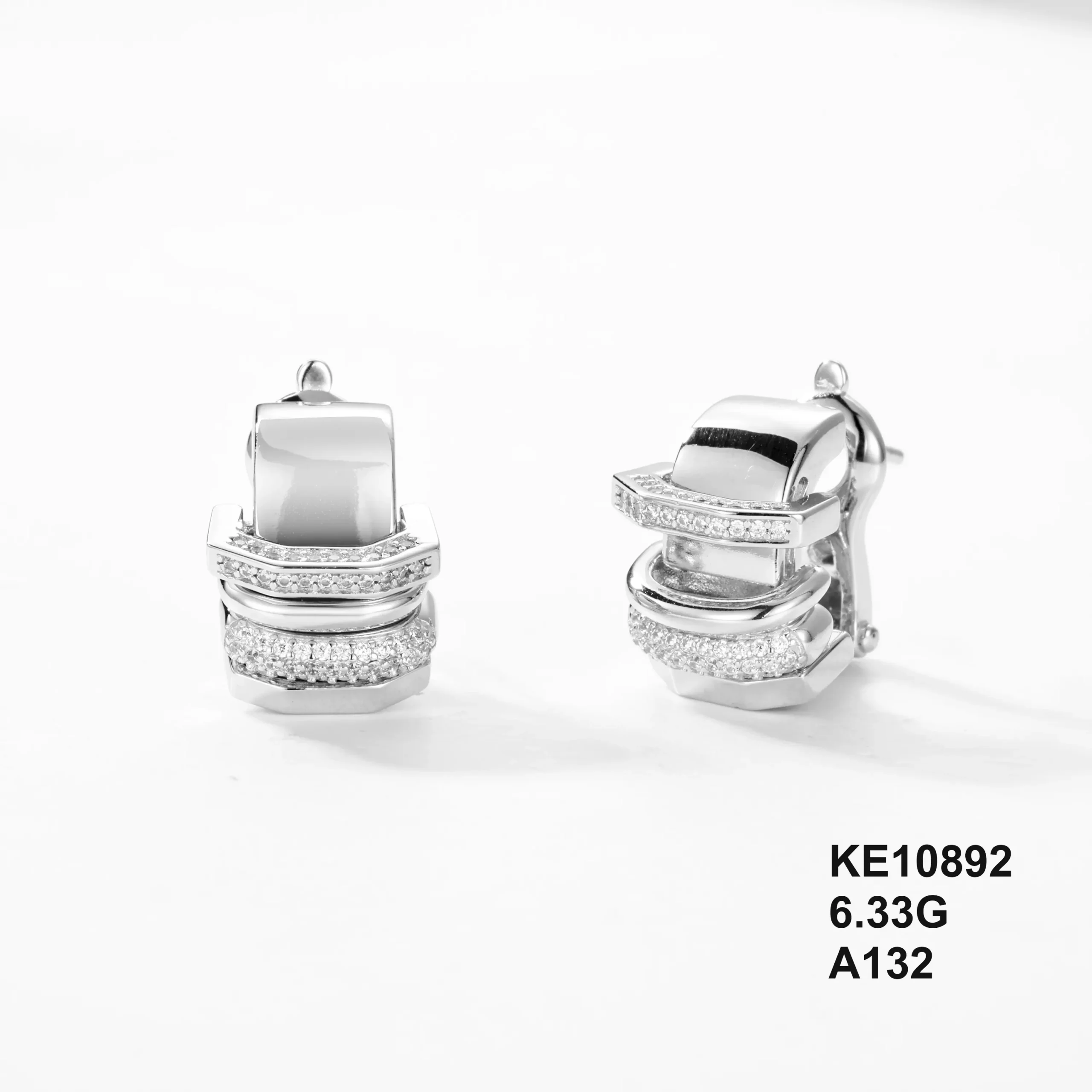 KE10892