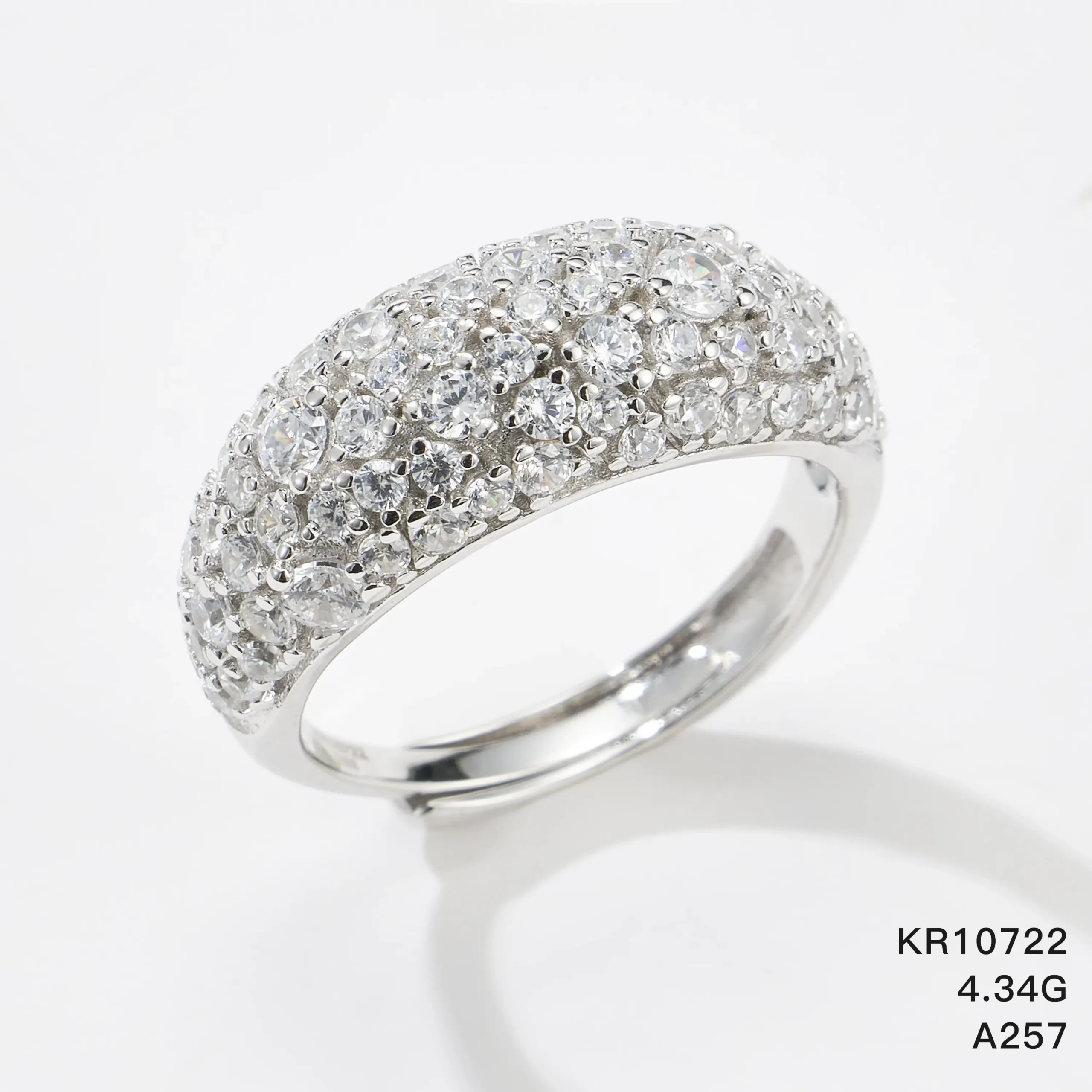 KR10722