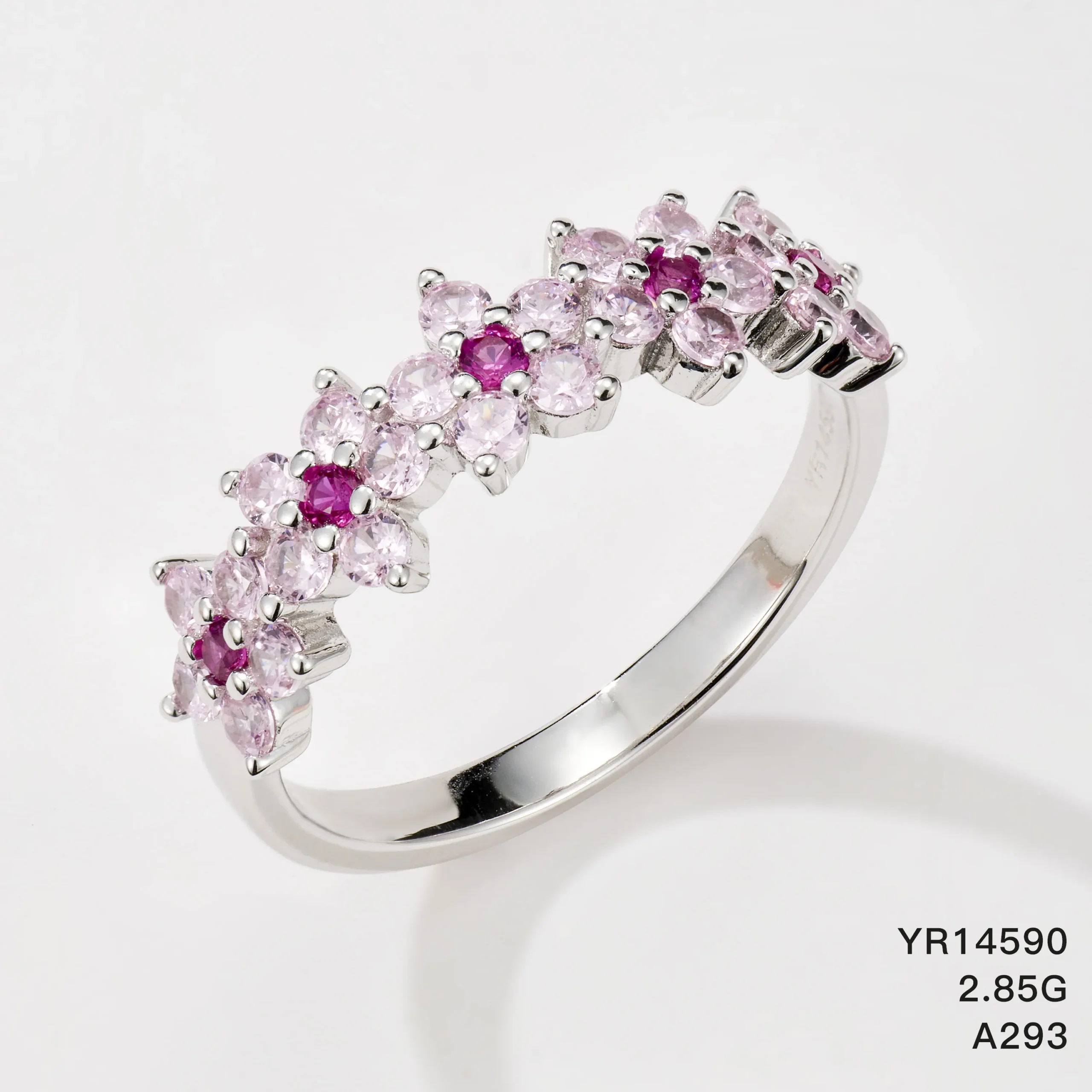 YR14590