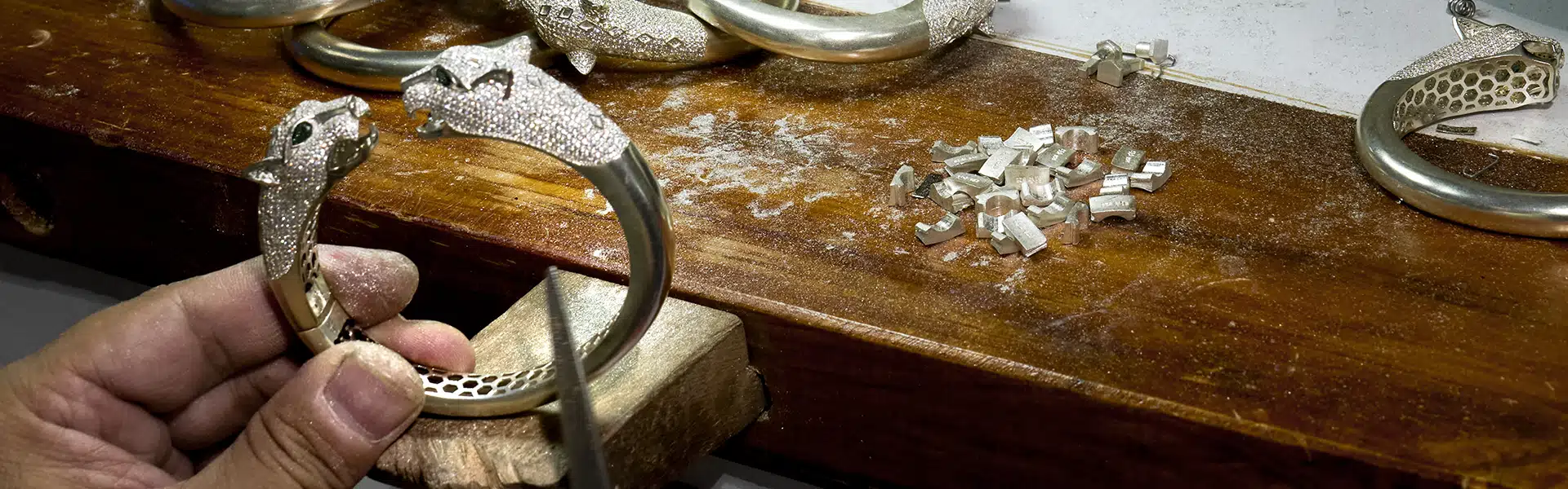 custom jewelry manufacturer